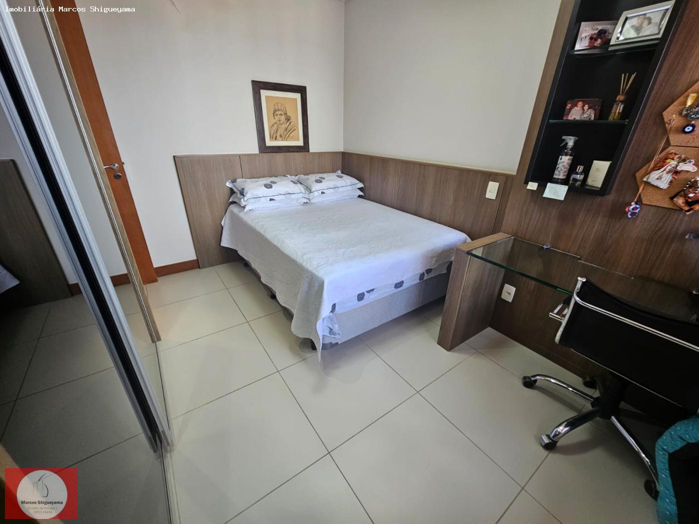 Apartamento para alugar com 3 quartos, 140m² - Foto 13