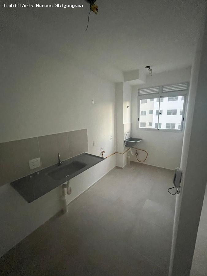 Apartamento à venda com 2 quartos, 39m² - Foto 23