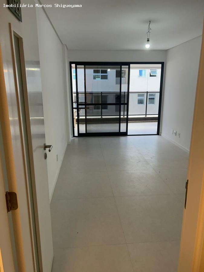 Apartamento à venda com 1 quarto, 50m² - Foto 13