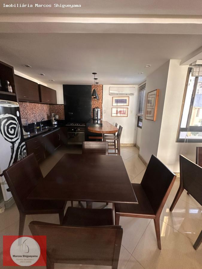 Apartamento para alugar com 3 quartos, 140m² - Foto 23