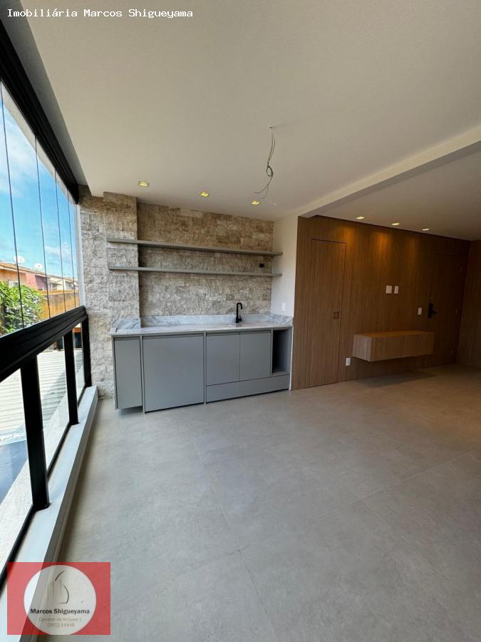 Apartamento à venda com 2 quartos, 65m² - Foto 2